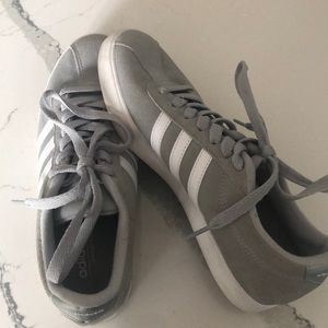 Adidas Neo Sneakers
